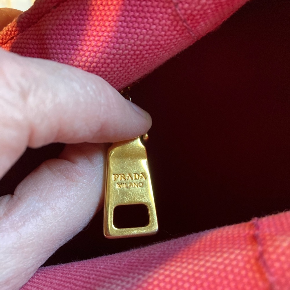 Prada Canapa PM in Pink - Picture 6 of 16